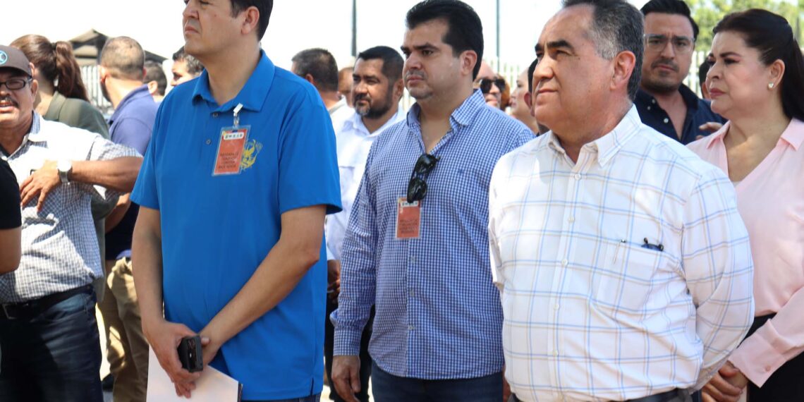 Con éxito y una gran participación de su comunidad, la UAS se sumó al Segundo Simulacro Nacional 2025, fomentando a la cultura de la Protección Civil