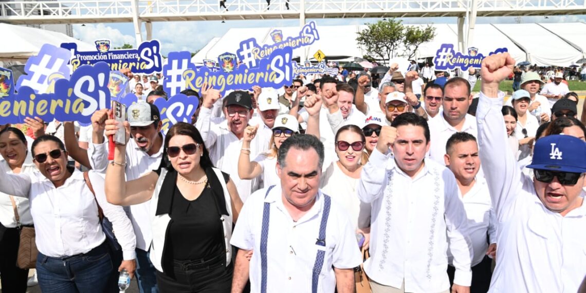 En su visita a Sinaloa, la UAS expresa su apoyo y respaldo a la Presidenta Claudia Sheinbaum y sus políticas sociales y educativas; acude el Rector como invitado especial