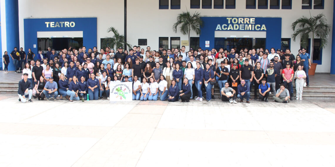 La Dirección General de Servicio Social realiza entrega de material reciclado, además de la presentación de brigada de Inclusión Social Comunitaria