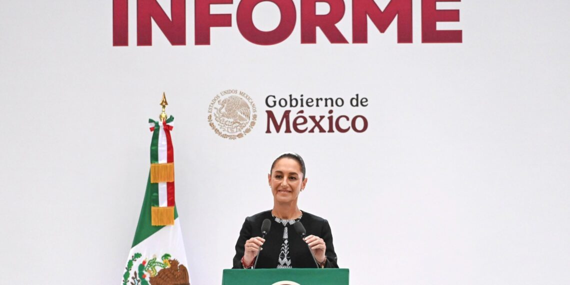 Gobernador Rocha Moya acude al Primer Informe de Gobierno de la presidenta Claudia Sheinbaum