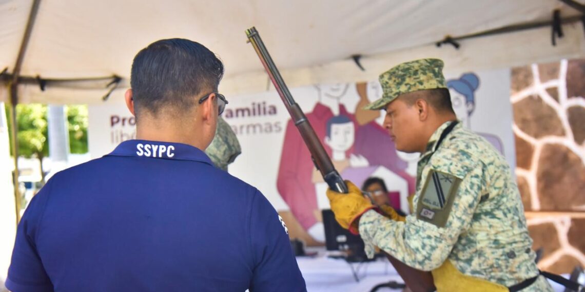 Entregan 57 armas en Ahome durante la Campaña de Desarme Voluntario