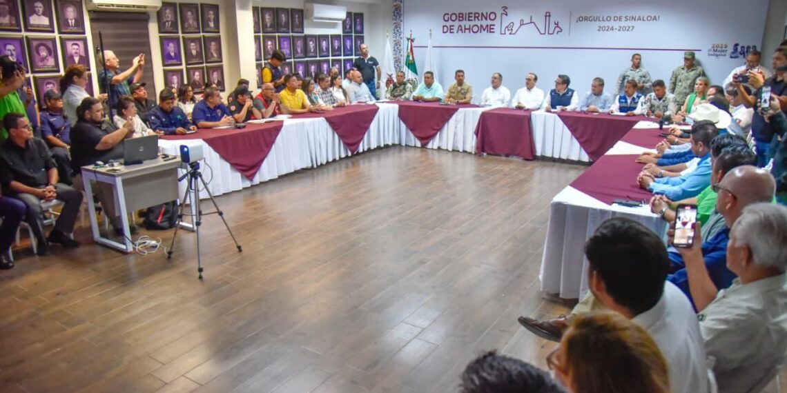 Alcalde Antonio Menéndez instala Consejo Municipal de Protección Civil ante posibles efectos de Lorena