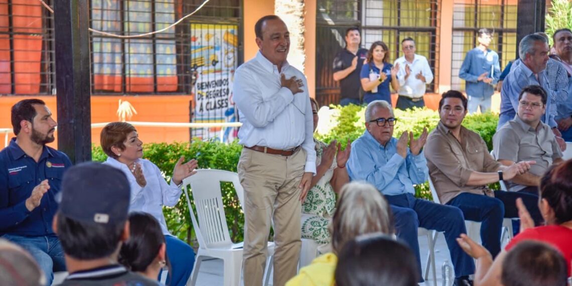 Ahome recibe apoyos del Gobernador para familias afectadas por las lluvias