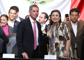 Diputada Ana Ayala participa en la recepción del Paquete Económico 2026 en la Cámara de Diputados