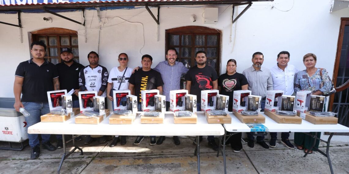 Gobierno de Sinaloa impulsa a microempresarios de Concordia con Equipa Sinaloa