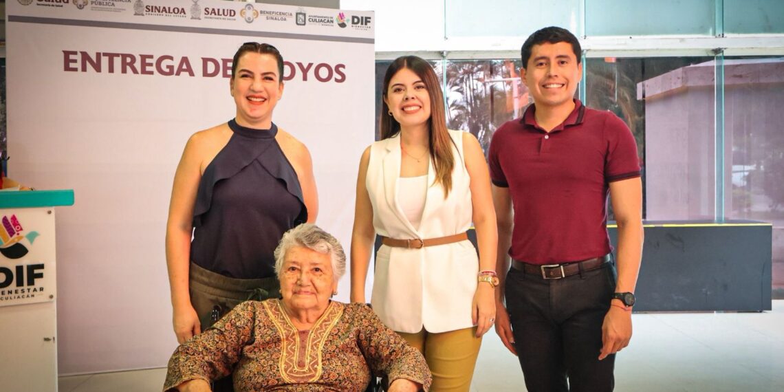 DIF Culiacán y Beneficencia Pública entregan 60 sillas de ruedas en apoyo a personas con discapacidad