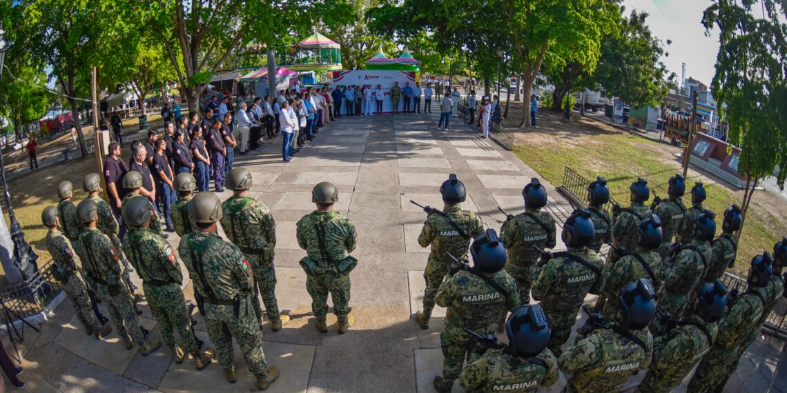 Autoridades y ciudadanos ahomenses conmemoran 204 Años de la Consumación de la Independencia de México