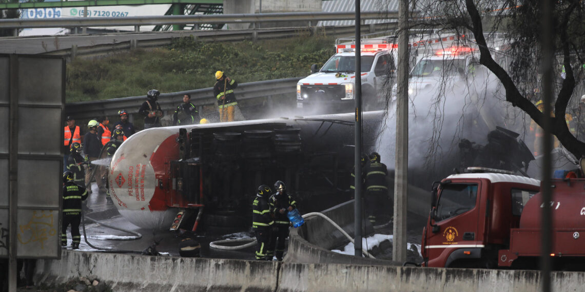 Salud CDMX admite error: Abuelita Alicia, quien protegió a su nieta durante explosión de pipa, sigue viva