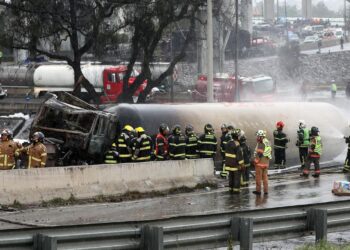 “Asumiremos nuestra responsabilidad”, dice empresa dueña de pipa accidentada en Iztapalapa