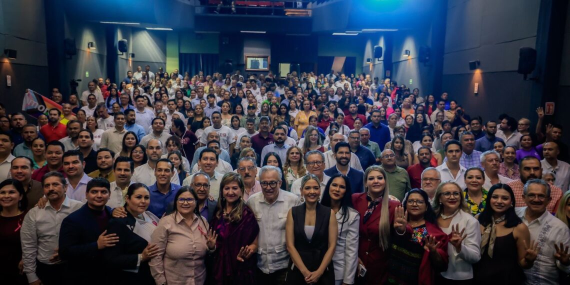 Gobernador Rocha destaca enfoque humanista en el trabajo de las y los diputados locales