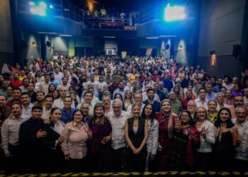 Gobernador Rocha destaca enfoque humanista en el trabajo de las y los diputados locales