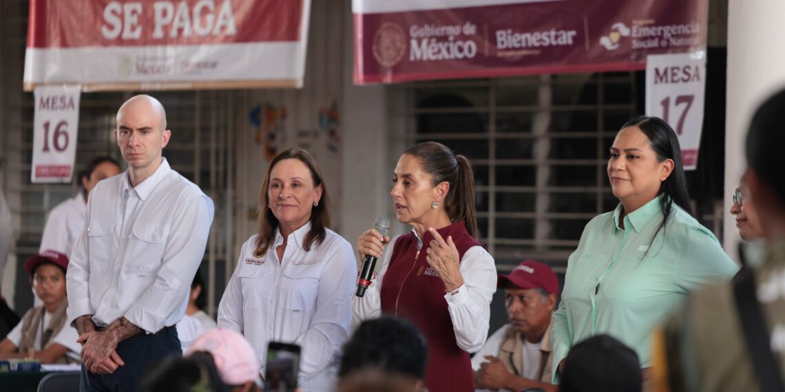 Presidenta Claudia Sheinbaum agradece a los más de 53 mil servidores públicos y a los Gobernadores por el apoyo ante la emergencia causada por las lluvias