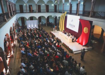 Entrega Gobierno del Estado estímulos económicos a ganadores del Premio de Contraloría Social y Concurso Transparencia en Corto, Sinaloa 2025