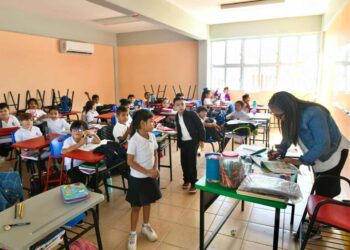 Presencialidad en escuelas de Culiacán alcanza 87%, pero persisten retos en zonas de Tepuche y Villa Juárez