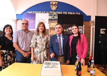 Con el Rector Jesús Madueña como invitado especial, festeja Radio UAS su 54 aniversario siendo una de las emisoras culturales más importantes del noroeste de México