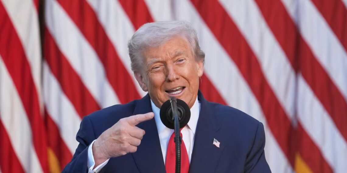 Trump bromea con que a veces “perturba” a los mercados con sus políticas y dichos