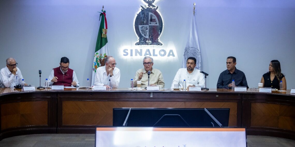 Gobernador Rocha y secretario de Agricultura valoran con productores condiciones de comercialización del maíz 2026