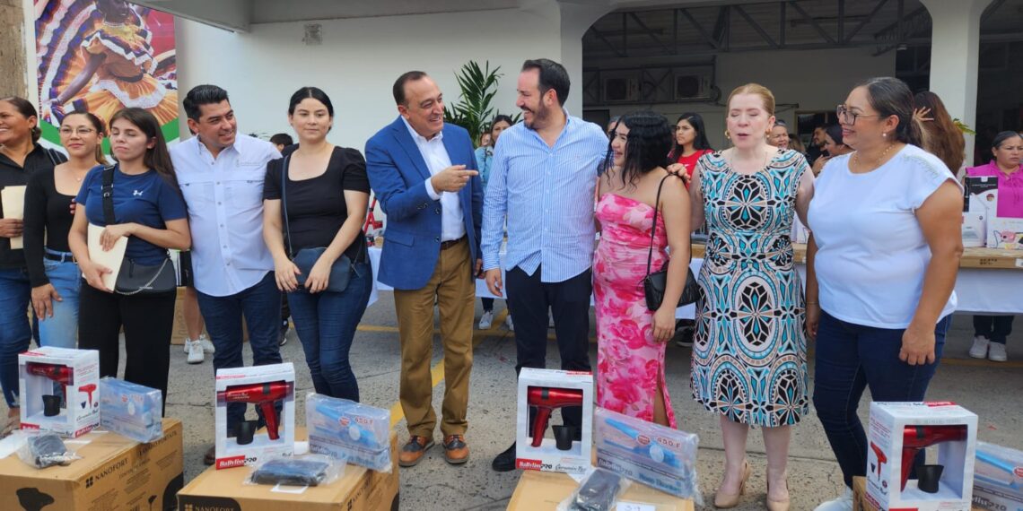 ¡Ahome se equipa para crecer! Emprendedores ahomenses reciben herramientas del programa “Equipa Sinaloa” – NR | NOTICIAS