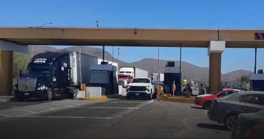 Piden soluciones al campo: productores  toman caseta de San Miguel Zapotitlán para unise al Paro Nacional Agropecuario
