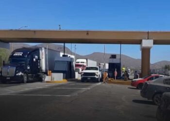 Piden soluciones al campo: productores  toman caseta de San Miguel Zapotitlán para unise al Paro Nacional Agropecuario