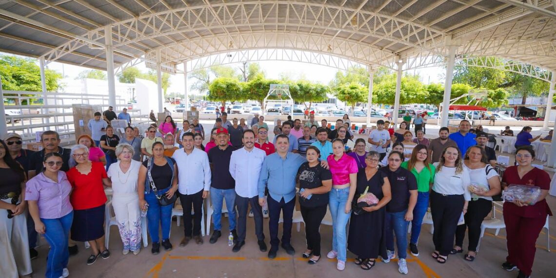 Angostura se beneficia con Equipa Sinaloa: más de 150 equipos para microempresarios