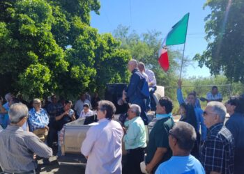 Productores agrícolas de Sinaloa se manifiestan en cuatro casetas de cobro; piden apoyo para el rescate del campo