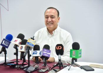 “Juntos, ciudadanía, diputados y regidores, lograremos un mejor Ahome”: Antonio Menéndez