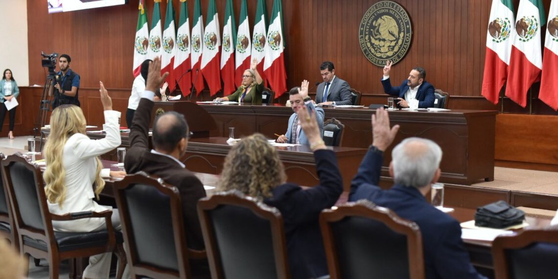 Aprueba Congreso modificar listado de obras a realizar con crédito de 2 mil 300 mdp