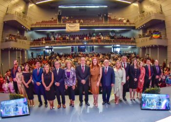 Gobierno de Sinaloa acompaña al alcalde Antonio Menéndez en la presentación de su Primer Informe de Gobierno en Ahome