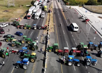 Bloqueos de trabajadores agrícolas dejan pérdidas por más de 2 mmd: Canacintra
