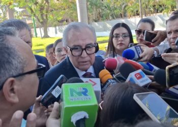 Rocha respalda medidas de la UAS para enfrentar crisis financiera