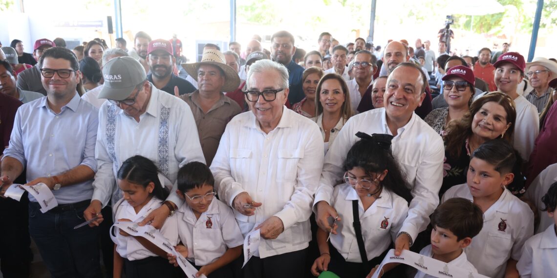 Entrega Gobernador Rocha 22 obras con alto sentido social al municipio de Ahome