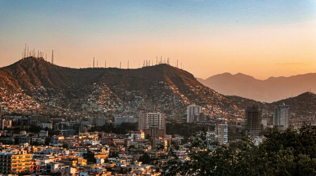 Afganistán registró medio millón de intoxicaciones por agua o comida contaminada en 2024