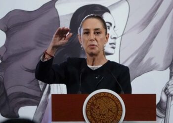 “Es ruin esta búsqueda de culpables”: Sheinbaum defiende a gobernadores de estados afectados por las inundaciones 