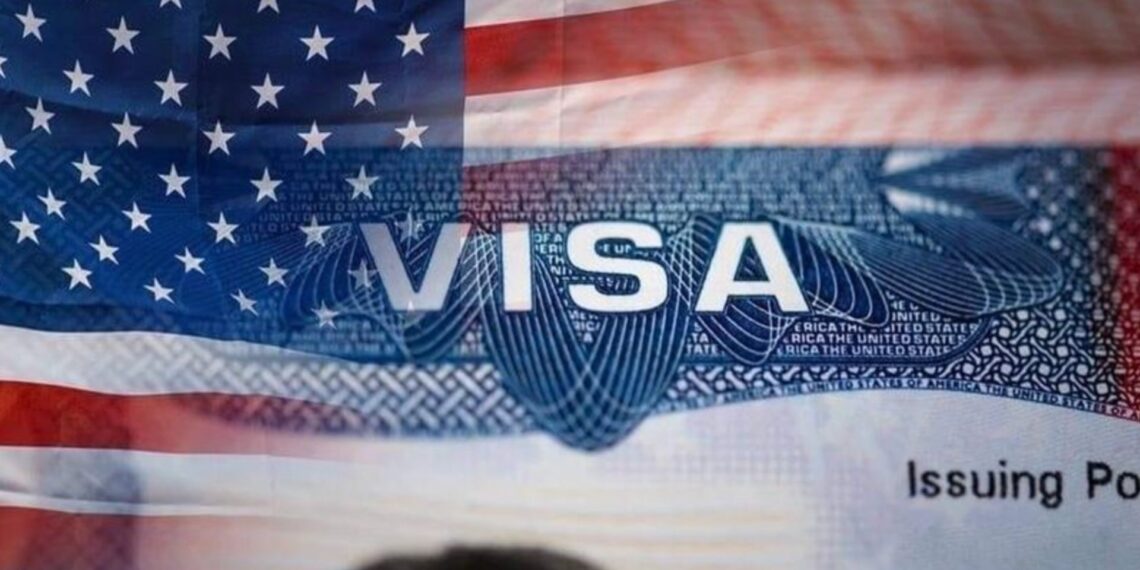 EE.UU. revoca visa a 6 personas por críticas a Charlie Kirk; entre ellas hay un mexicano