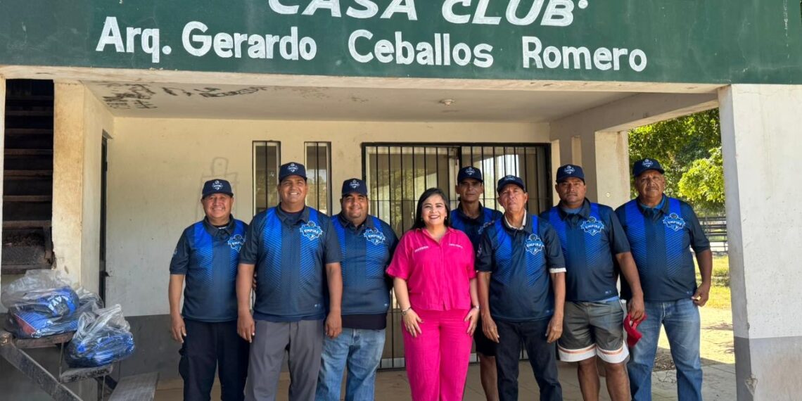 Comprometida con el deporte, Ana Ayala equipa a 31 ampáyers ahomenses