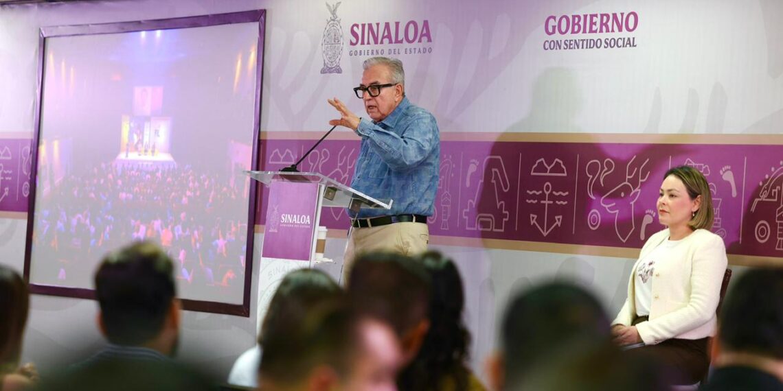 La Feria Internacional del Libro Culiacán refleja la identidad literaria de Sinaloa, afirma Gobernador Rocha