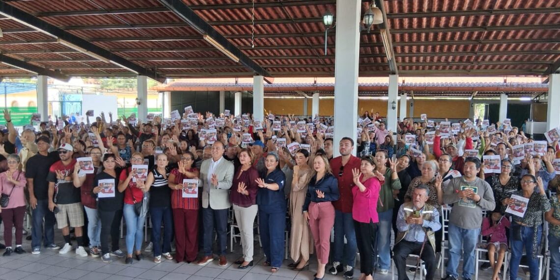 Tere Guerra realiza asamblea informativa en Ahome para presentar avances legislativos