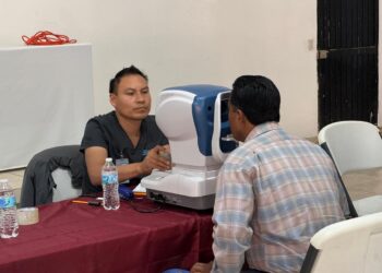 El Fuerte impulsa la salud visual con entrega de lentes a 90 beneficiarios