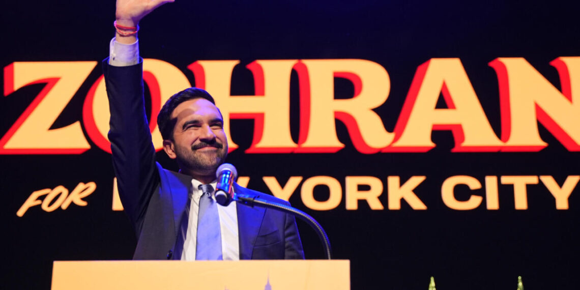 ¿Desafía a Trump? Zohran Mamdani Dice que Nueva York “Seguirá Siendo Ciudad de Migrantes”