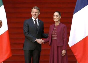 Sheinbaum recibe a Macron en Palacio Nacional