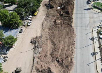 Obras Públicas de Ahome acelera trabajos para concluir rehabilitaciones antes del 15 de diciembre.