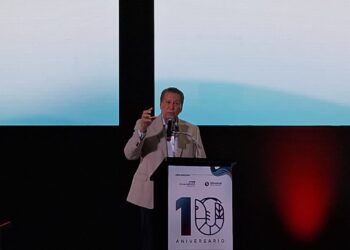 Feliciano Castro Meléndrez destaca papel estratégico de la acuacultura en la inauguración de Conacua 2025.