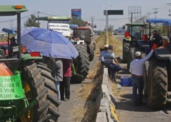 Productores de Sinaloa confirman toma de casetas y aduanas este lunes.