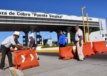 Productores desbloquean carreteras de forma temporal para destrabar negociaciones.