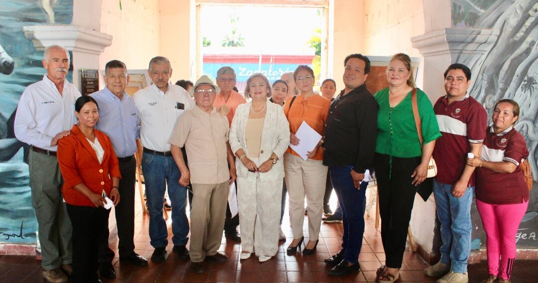 Inauguran Expoarte en la Villa de Ahome; obra de Manuel Ayala da vida a los espacios culturales.