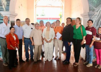 Inauguran Expoarte en la Villa de Ahome; obra de Manuel Ayala da vida a los espacios culturales.