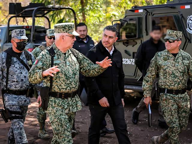 Confirma Harfuch 13 agresores abatidos y liberación de 9 personas secuestradas en La Brecha, Guasave