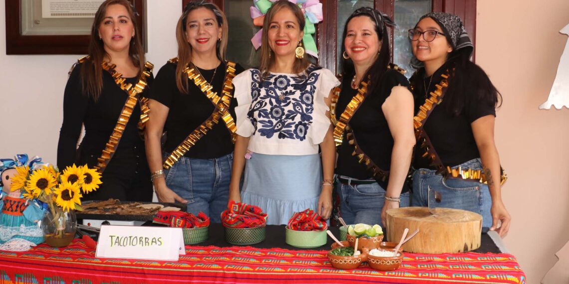 Con el concurso “El Rey del Taco”, Radio UAS conmemora los festejos de la Revolución Mexicana y refrenda su compromiso con la patria y la identidad nacional