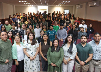 La Facultad de Arquitectura de la UAS conmemora el Día Mundial del Urbanismo, destacando la importancia de planificar ciudades sostenibles